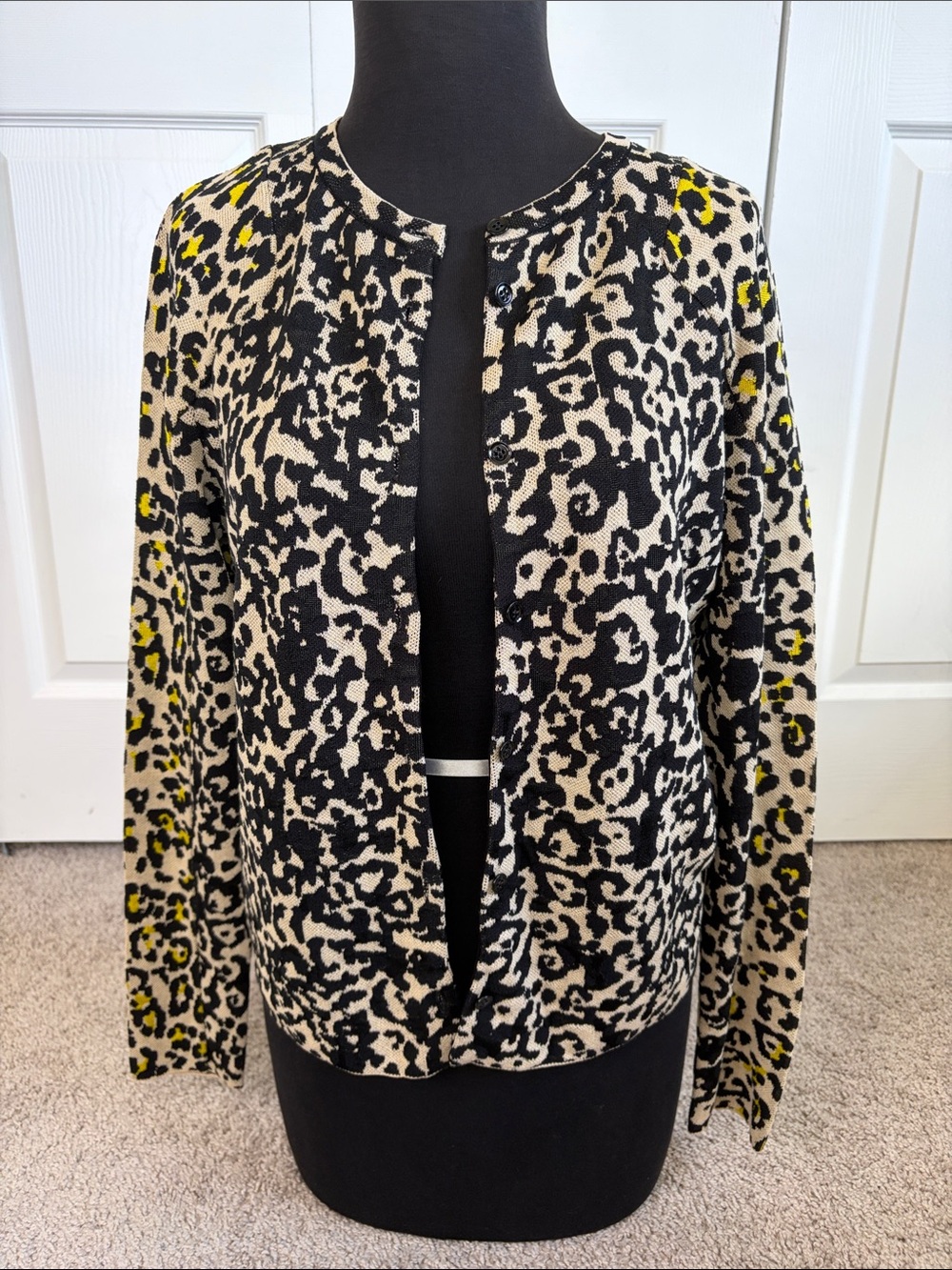 Marc Cain Black Cream Leopard Jaguar Print Button Up Cardigan Yellow US 8 Medium
